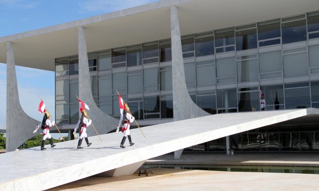 Big techs acusam Brasil de criar ‘ambiente hostil’ para empresas dos EUA