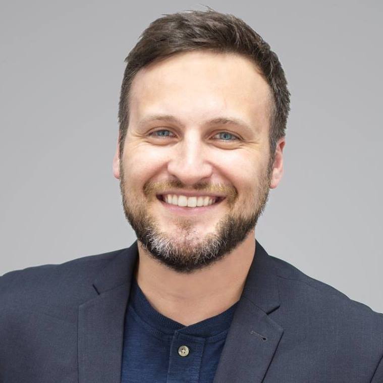 Número de reservas feitas em app da Rentcars.com cresce 104% no Brasil 2 João Krieger Gerente de Estratégia e Branding da Rentcars.com