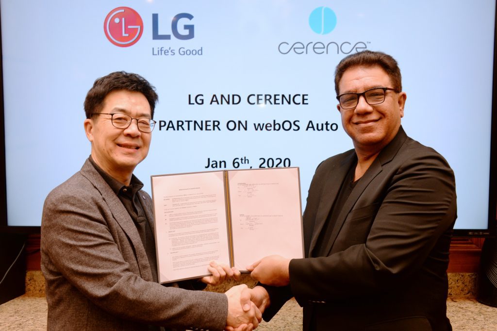 LG e Cerence firmam parceria para levar assistente de voz a carros 1 dr ip park lg and sanjay dhawan cerence