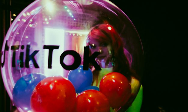 TikTok é multado na União Europeia em 345 milhões de euros