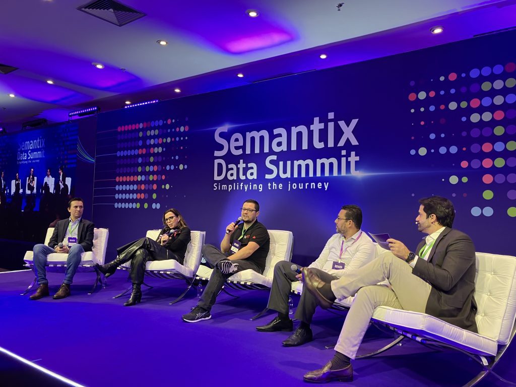 Semantix