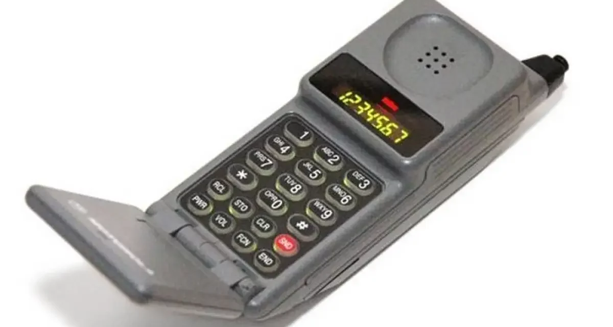 Motorola PT-550, o primeiro celular do Brasil