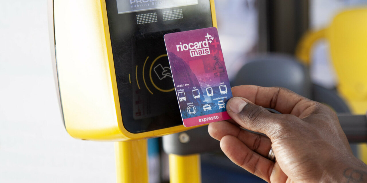 Riocard Mais usa DialMyApp e alcança engajamento de 66% nos autosserviços em menos de um ano