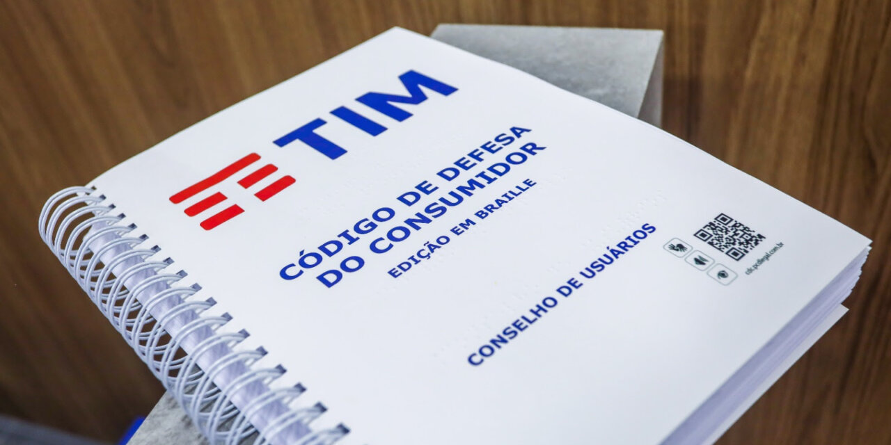 TIM disponibiliza Código de Defesa do Consumidor em braile nas suas lojas