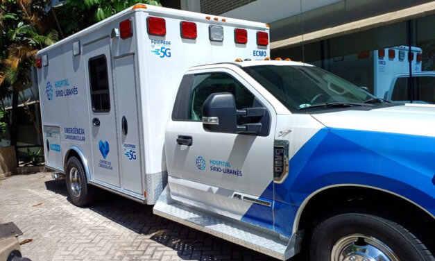 Hospital Sírio-Libanês apresenta ambulância 5G com TIM e Deloitte