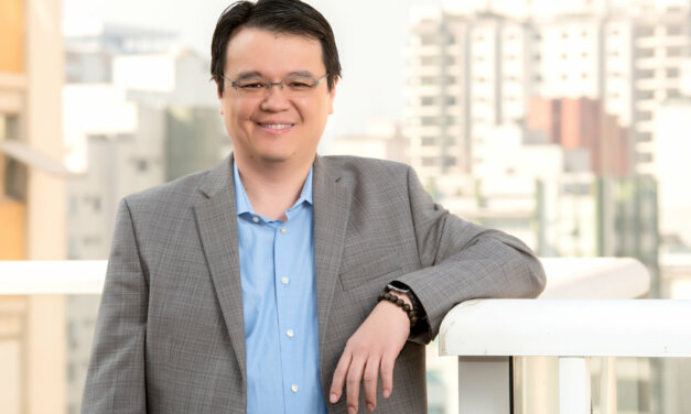 Kore.AI recebe US$ 150 milhões de investimento para expandir sua operação