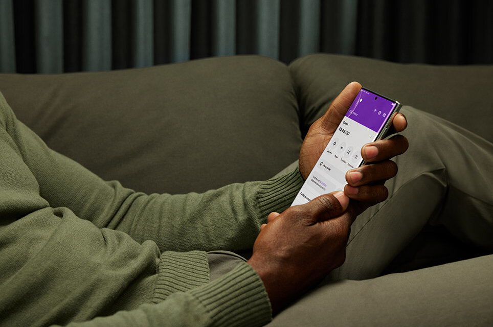 Nubank desativa app NuInvest e faz integração