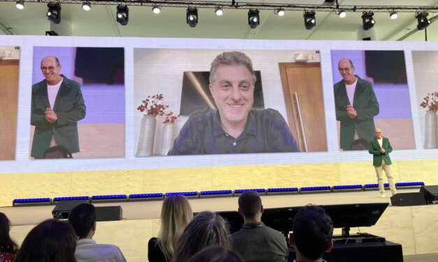 Familhão do Huck acumula 3,5 milhões de usuários em três meses no WhatsApp