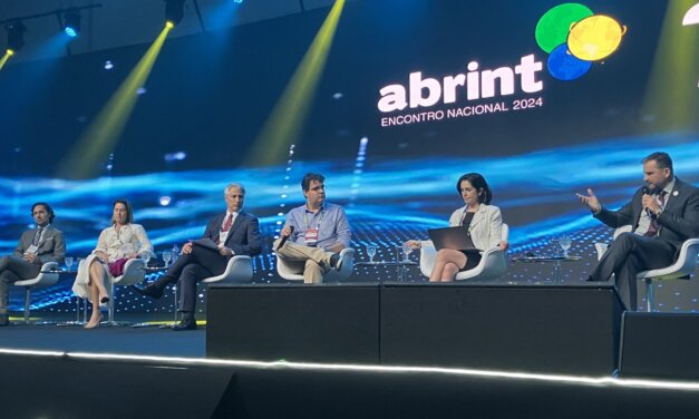 Fair share é um erro e um risco à economia, diz Alessandro Molon