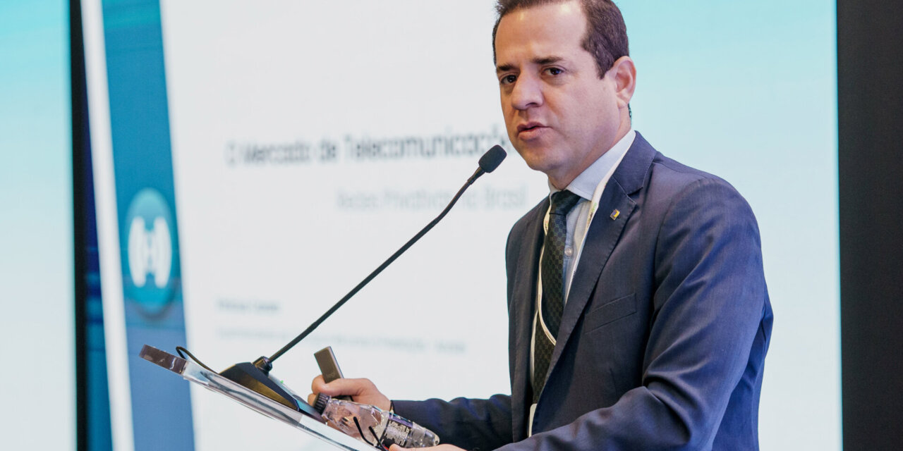 Anatel estuda colocar frequência de 600 MHz em leilão