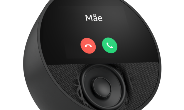 Despertador com Amazon Alexa, Echo Spot ganha tela colorida
