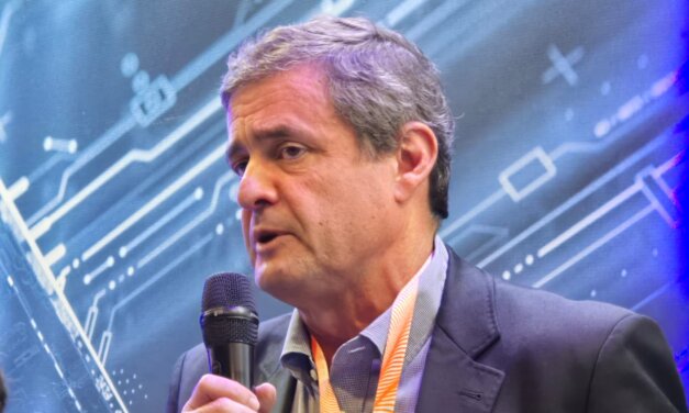 TIM testa notebooks com 5G, eSIM e NPU