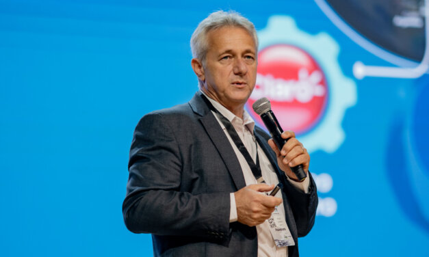 Redes privativas contribuem para demanda de data centers, diz diretor da Embratel