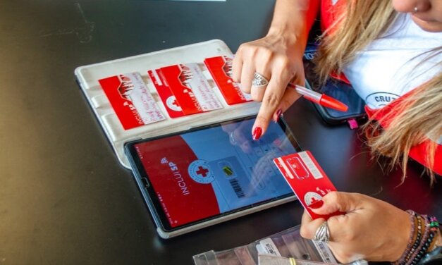 Surf Telecom e Cruz Vermelha somam 6 mil chips distribuídos para refugiados