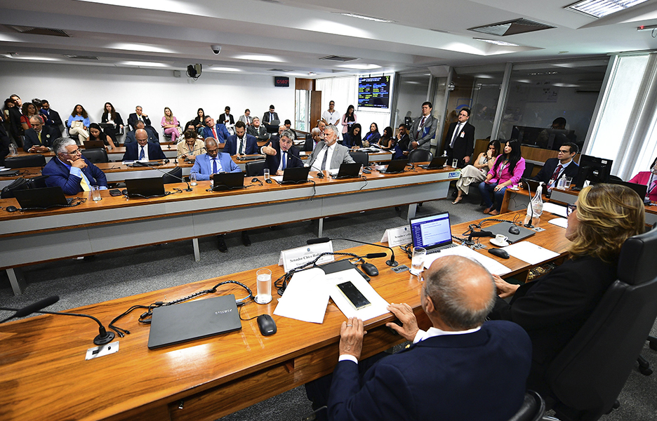 Da TV ao mobile, senadores defendem maior restrição no anúncio de bets