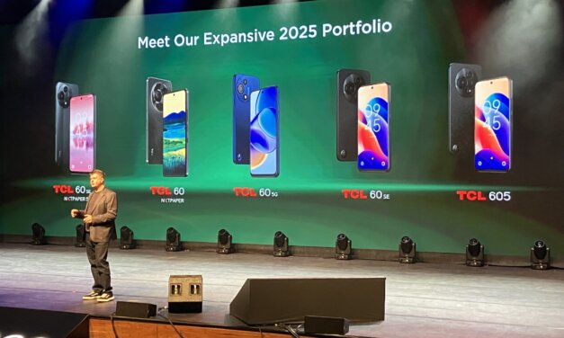 TCL apresenta portfólio 2025 com nove dispositivos entre tablets e smartphones