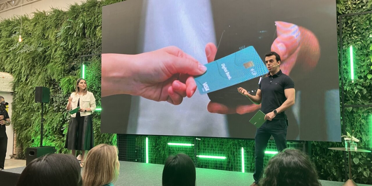 Adyen insere IA para aumentar as vendas em sua jornada de adquirência