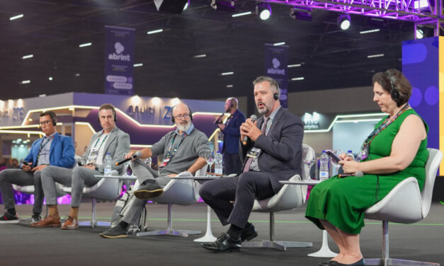 ISPs cogitam FWA 5G como alternativa à fibra ótica, diz diretor da Qualcomm