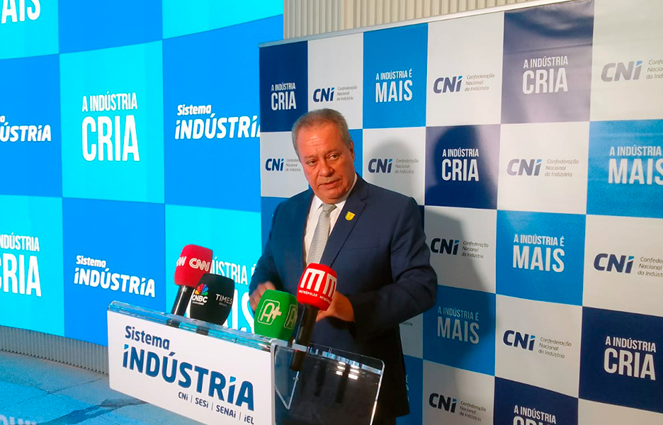 Indústria pressiona governo a taxar big techs e ampliar imposto sobre bets