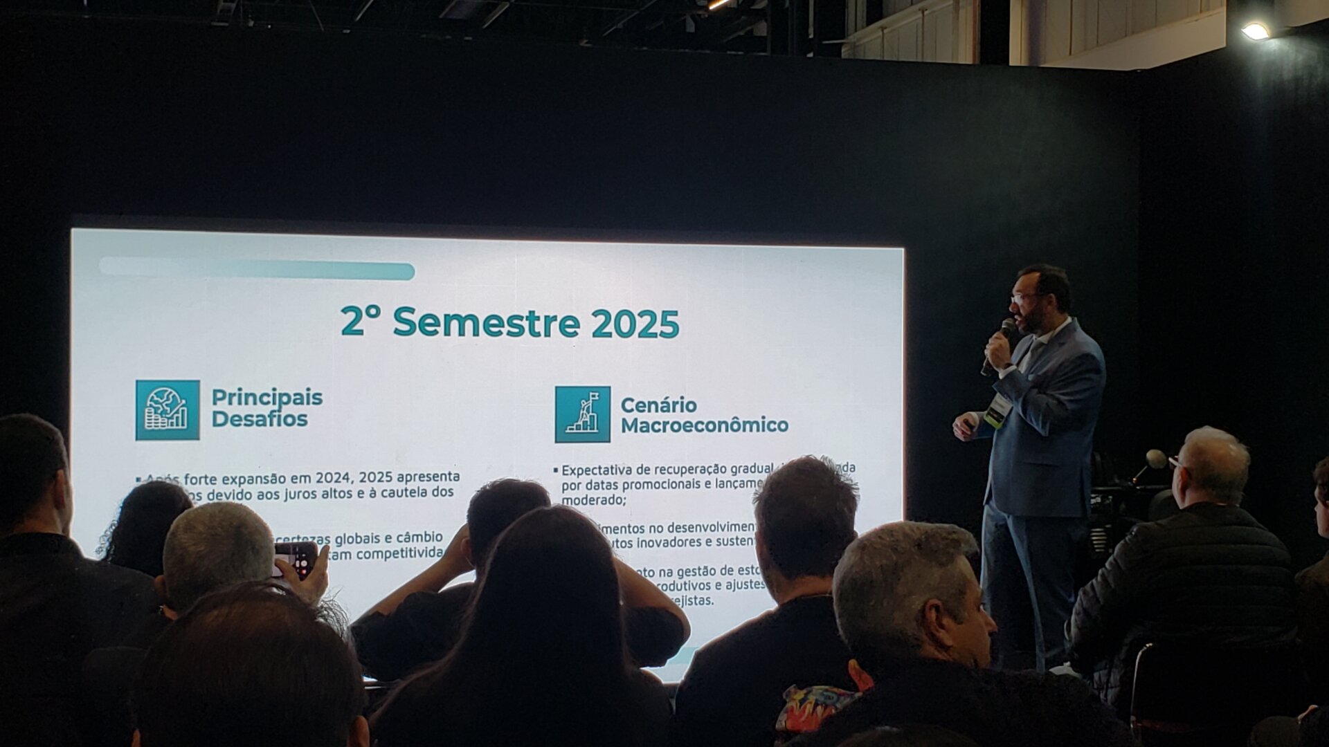 ZPEs para data centers no Brasil preocupa presidente da Eletros
