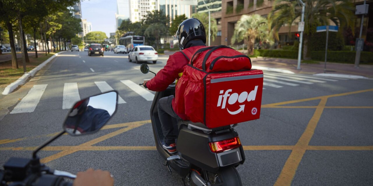 Programa de segurança viária do iFood teve adesão de 52,5 mil entregadores