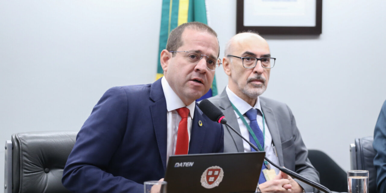 Indústria móvel defende divisão da faixa de 6 GHz em audiência na Câmara