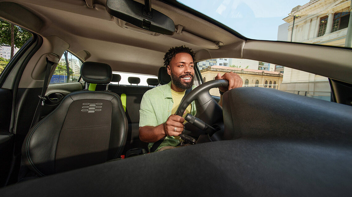 InDrive avança em novos serviços para crescer no Brasil