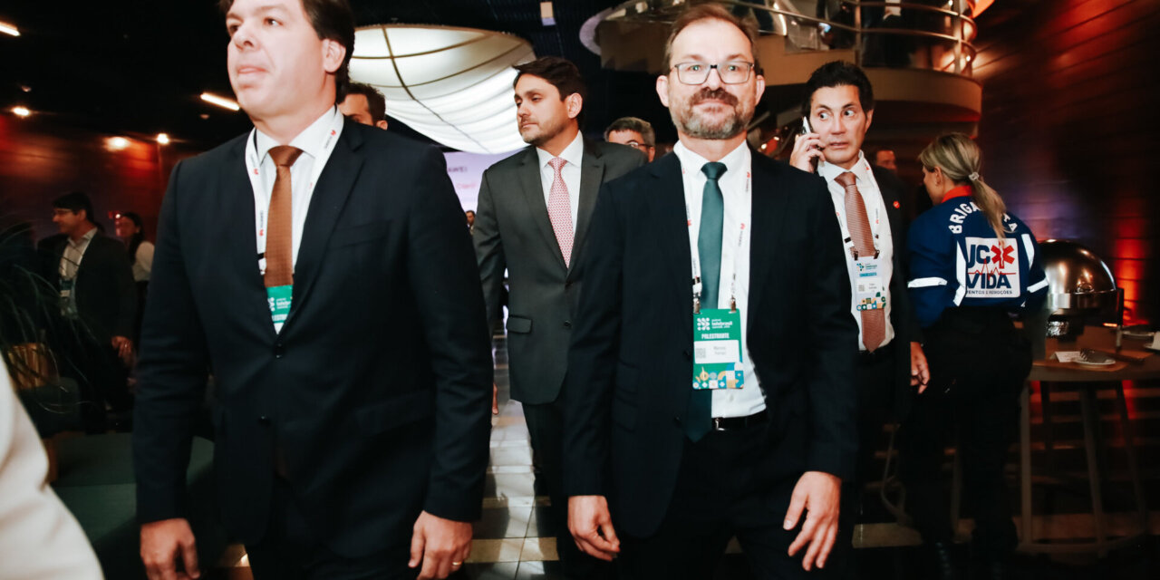 União Brasil deixa o governo, mas ministro das Comunicações fica