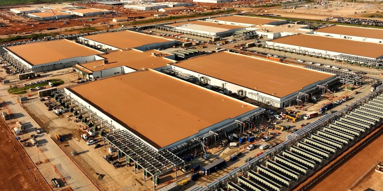Stargate, JV de OpenAI, Oracle e Softbank, expande com cinco novos data centers