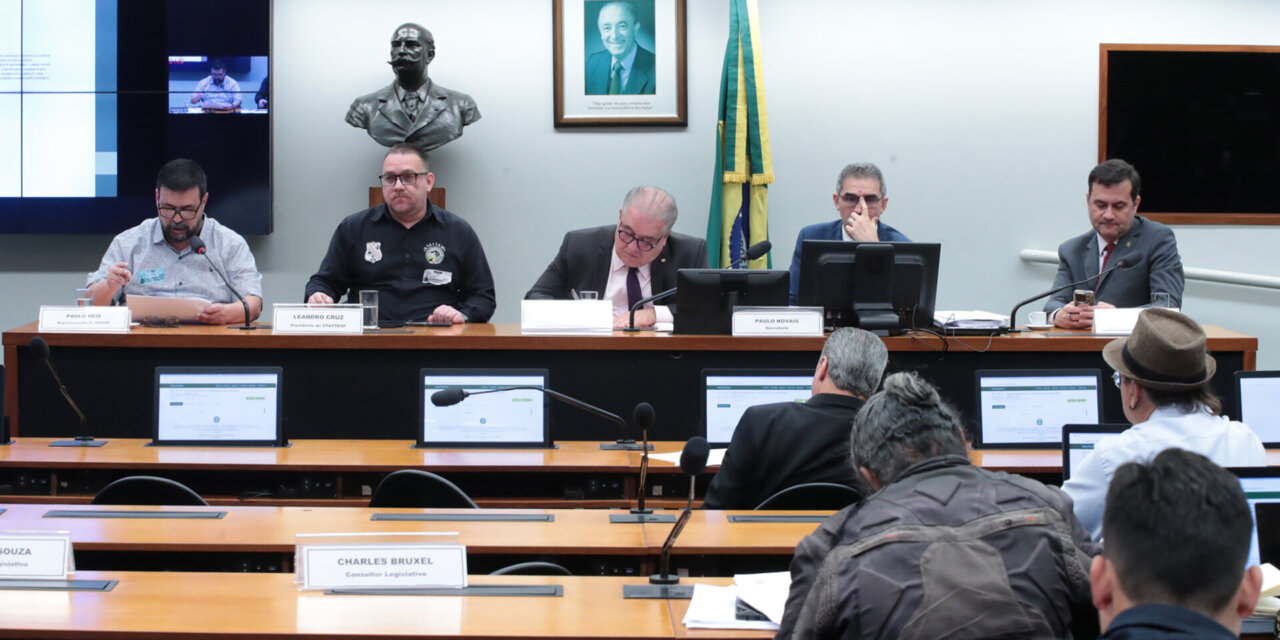 Motoristas de aplicativos sugerem mudanças a PLP que regulamenta setor