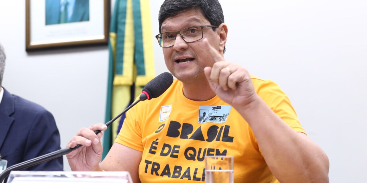 Parecer de regulamentação de trabalho por aplicativo deve ser votado em novembro