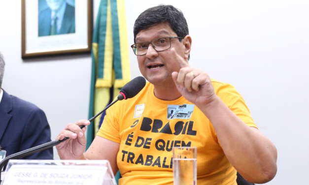 Parecer de regulamentação de trabalho por aplicativo deve ser votado em novembro