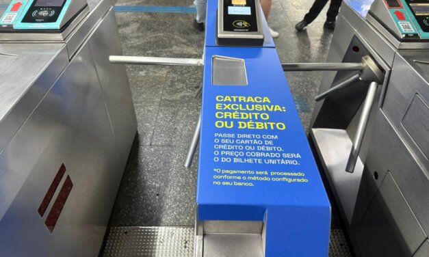 Metrô de SP inicia projeto de pagamento por aproximação em catraca