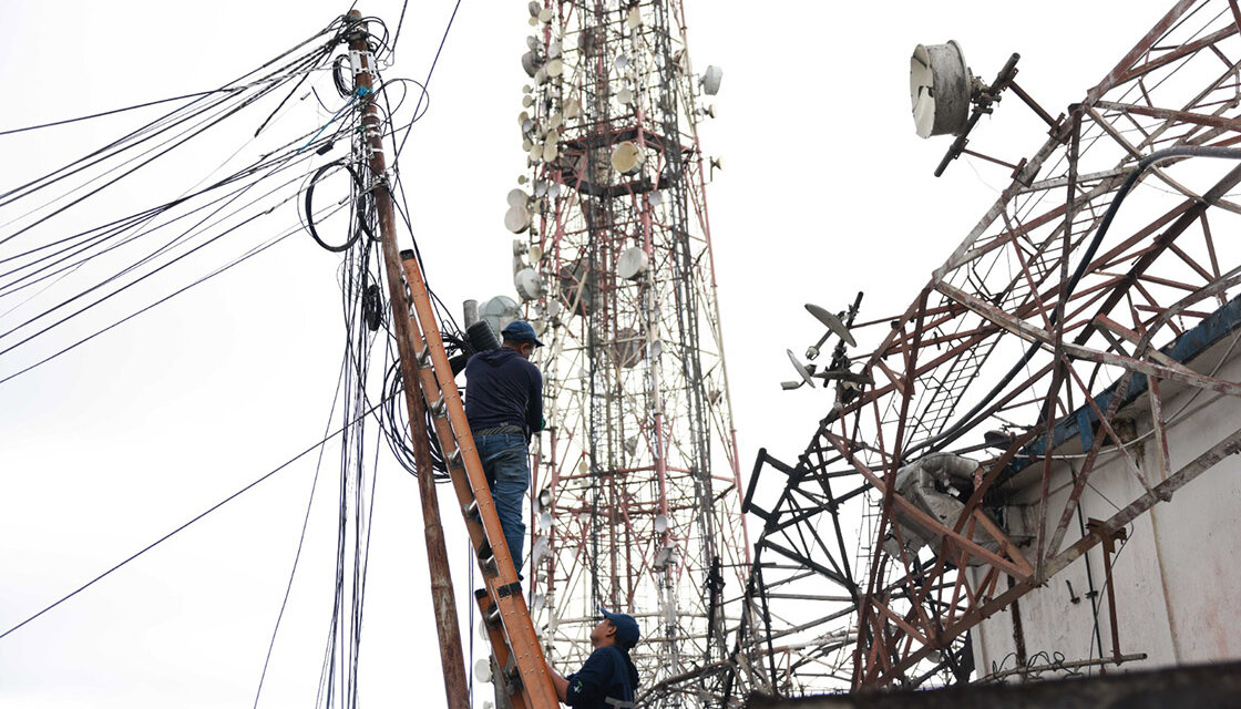 Governo venezuelano confirma danos à infraestrutura de telecomunicações