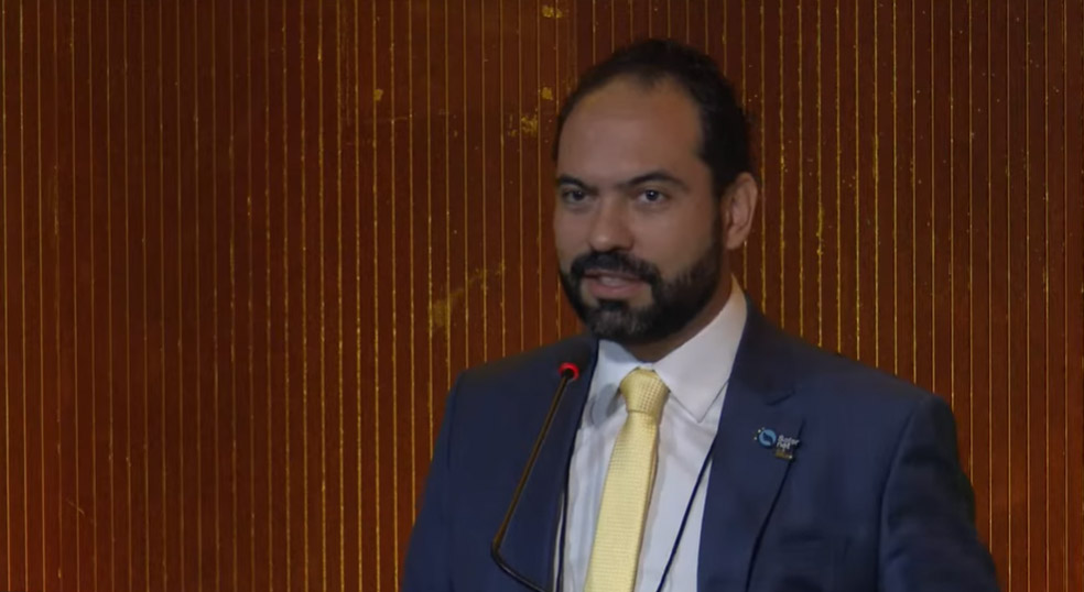 Ricardo Horta; aferição de idade; governo federal; decreto; ECA Digital