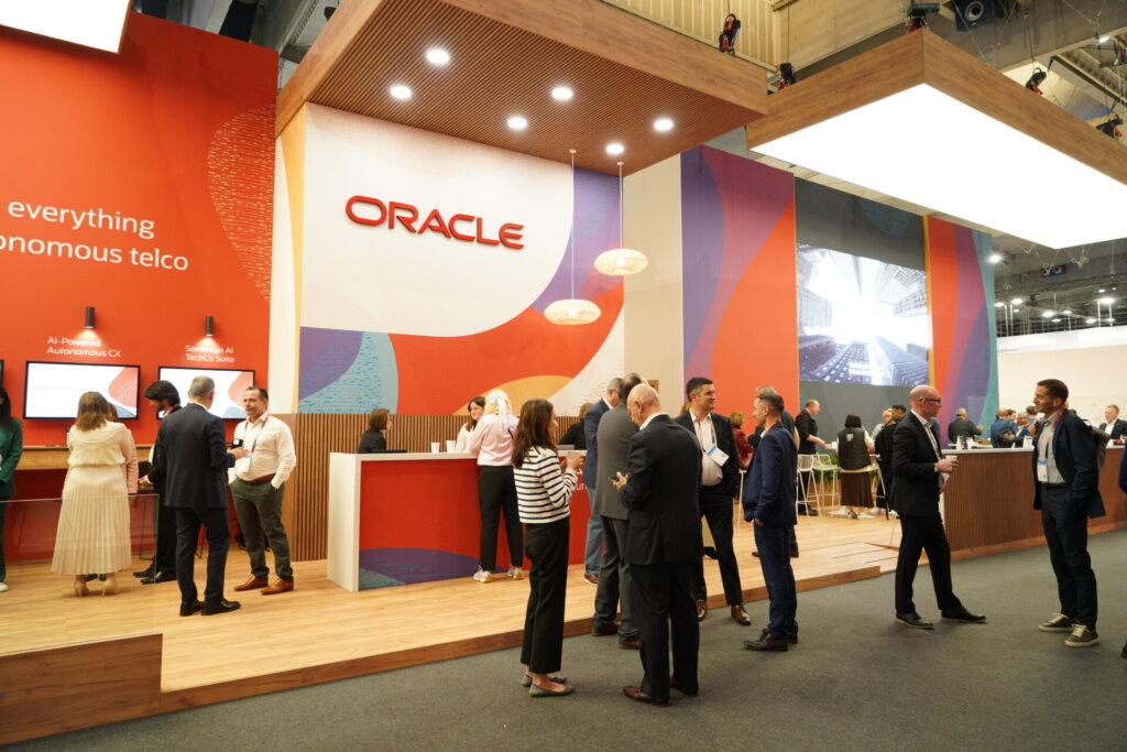 Operadoras podem liderar IA Soberana na América Latina, diz VP da Oracle 2 Oracle, BCN, IA, infraestrutura