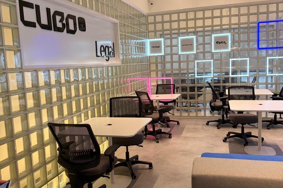 Cubo do Itaú lança vertical focada em direito, o Cubo Legal