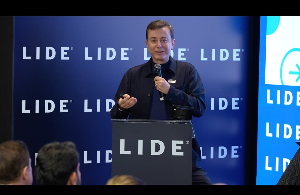 Para presidente do Google Brasil, desafio do país é “passar de mero consumidor para produtor de tecnologias de IA”
