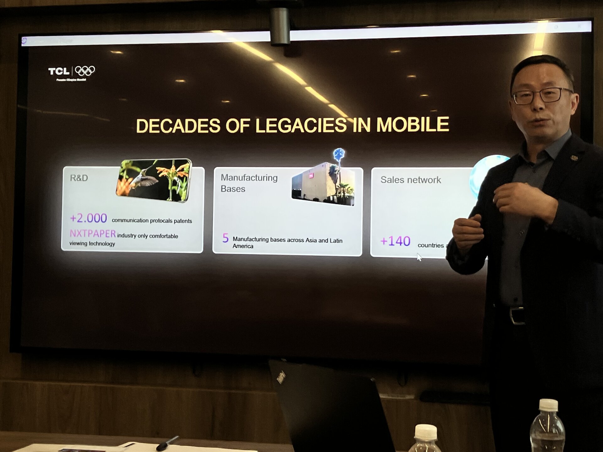 TCL anuncia plano plurianual para mercado de smartphones no Brasil